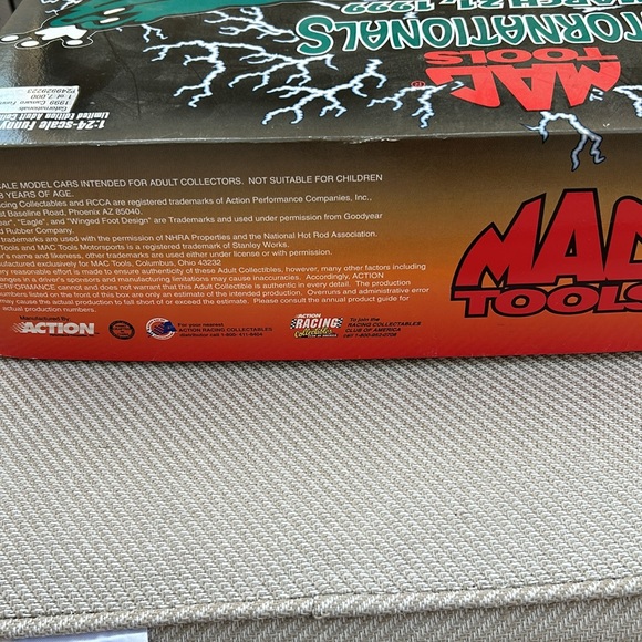 GATORNATIONALS 1999 CAMARO FUNNY CAR 1 of 7000 MARCH 1999 - Picture 4 of 5